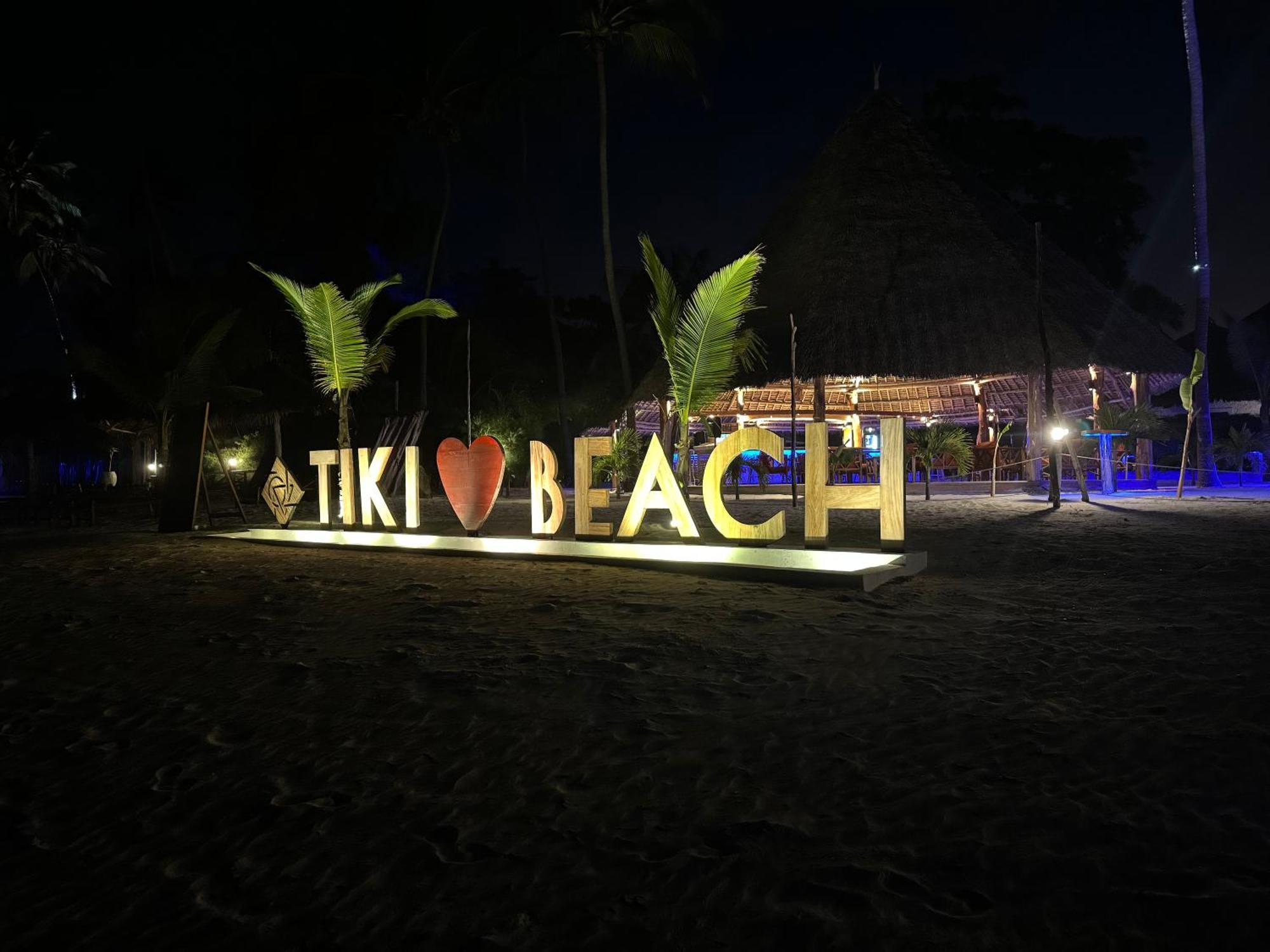 Tiki Beach Club & Resort (Adults Only) Bwejuu Zewnętrze zdjęcie