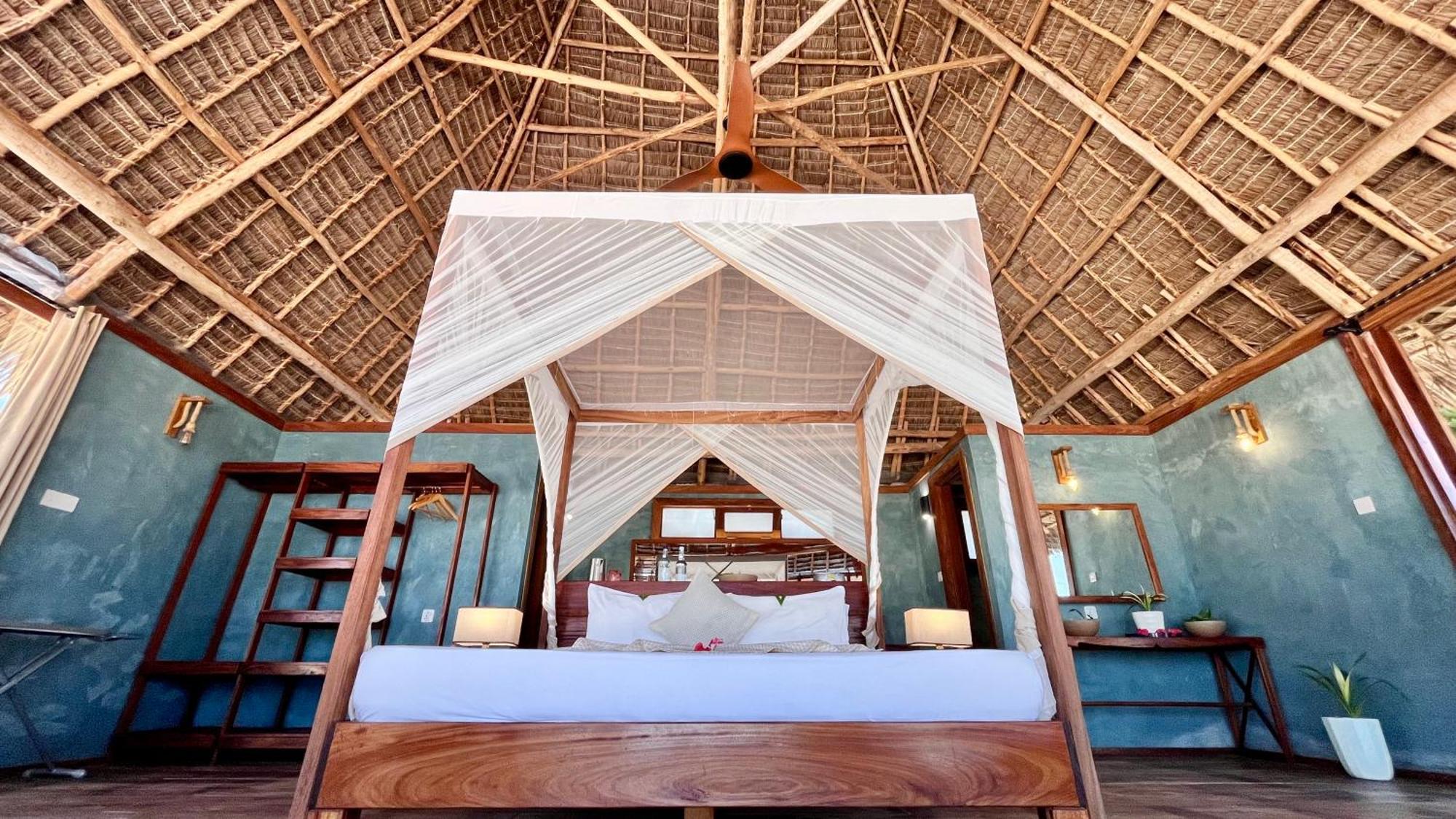Tiki Beach Club & Resort (Adults Only) Bwejuu Zewnętrze zdjęcie