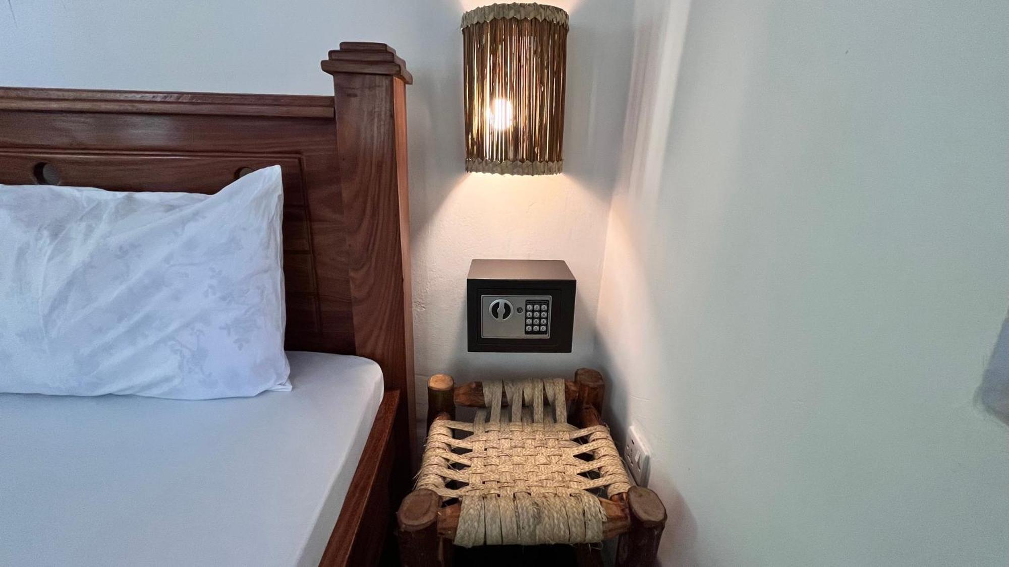Tiki Beach Club & Resort (Adults Only) Bwejuu Zewnętrze zdjęcie