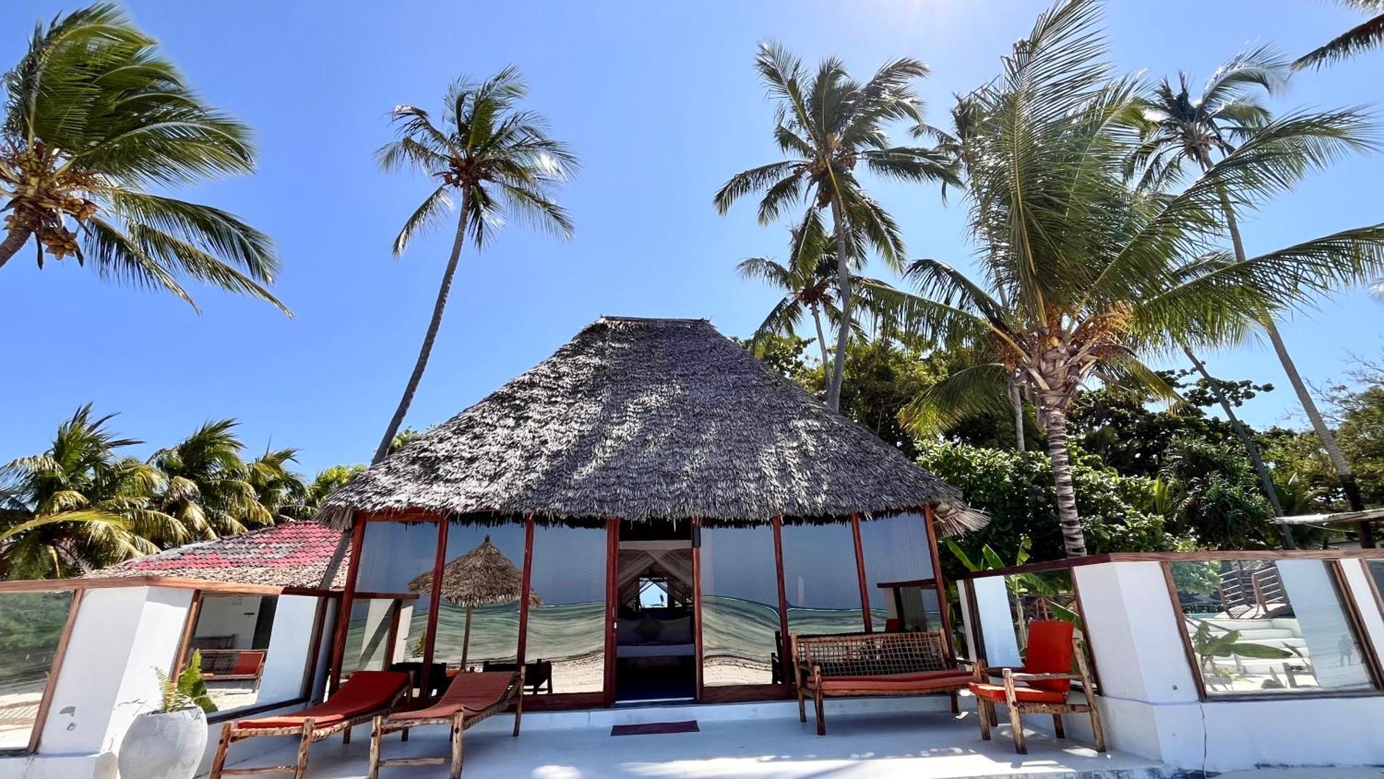 Tiki Beach Club & Resort (Adults Only) Bwejuu Zewnętrze zdjęcie