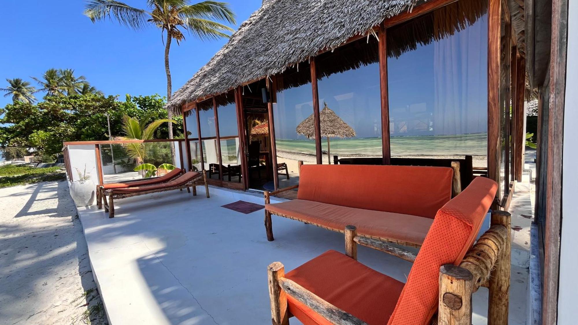 Tiki Beach Club & Resort (Adults Only) Bwejuu Zewnętrze zdjęcie